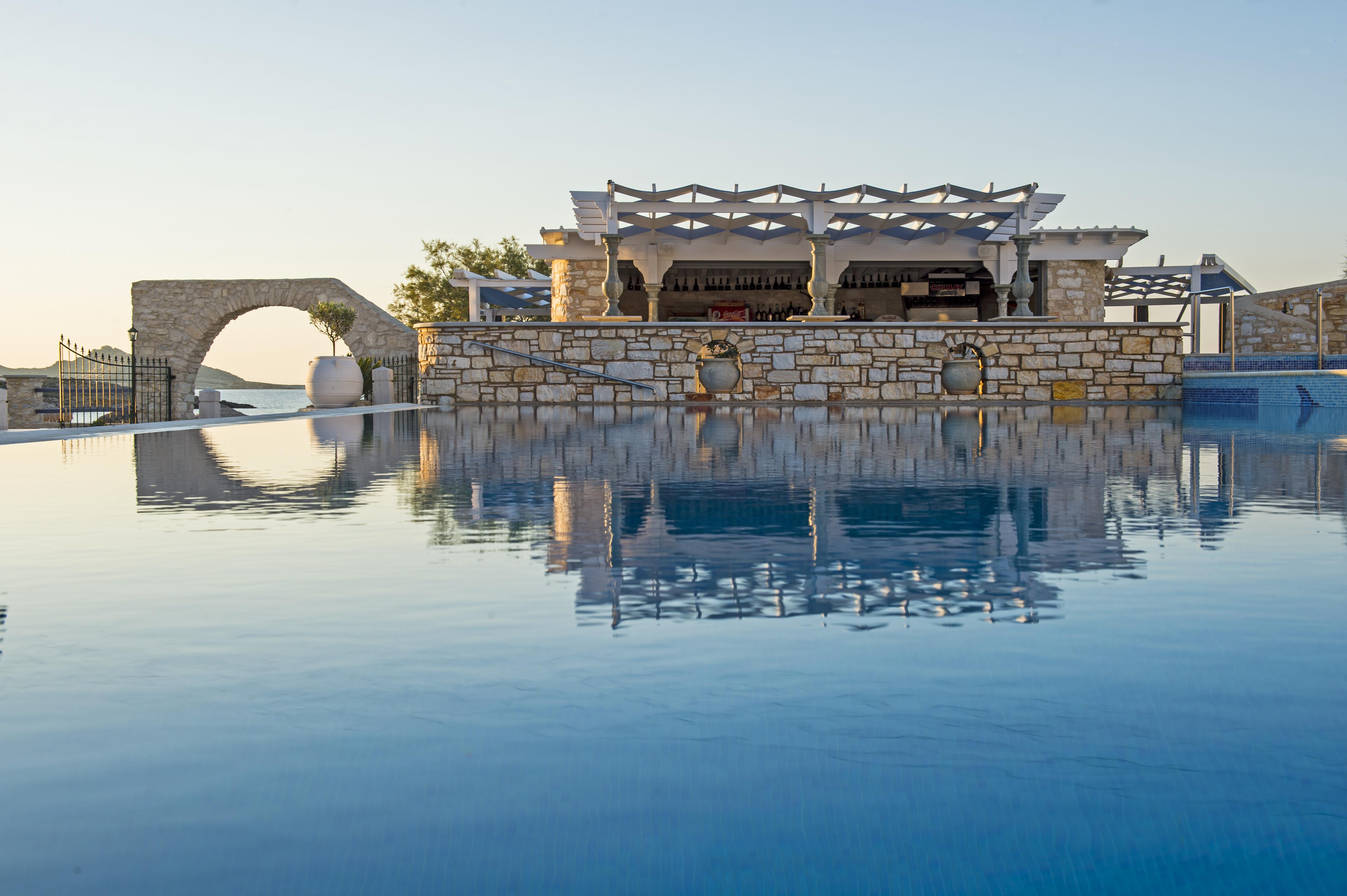 Contaratos Beach Hotel Náousa Exterior photo
