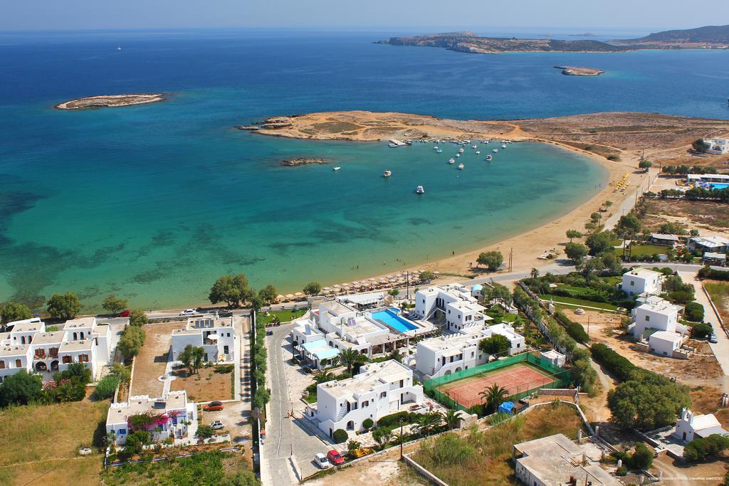 Contaratos Beach Hotel Náousa Exterior photo